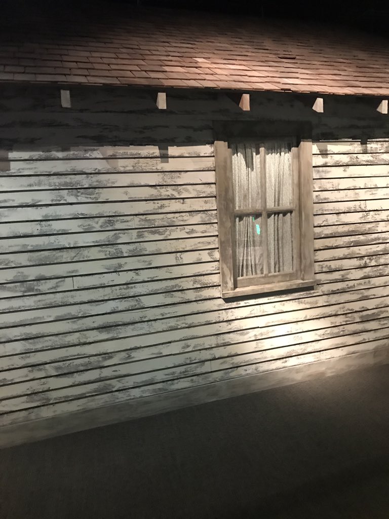 BaskyCharla's tweet photo. The Dustbowl can be experienced inside this house. Farming methods used called dry land farming led to the Dustbowl when serious drought came in 1930s. The kids really get a feel for what it may have been like. #HCCFieldStudent https://t.co/RzlWFIOvki