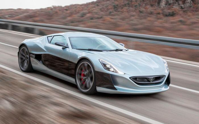AutomovilMex's tweet photo. #VerdeAP ¿Recuerdan al #ConceptOne de #Rimac? ¿Aquel con cuatro motores eléctricos; 1,088 HP; 1,600 Nm combinados; un 0 a 100 km/h en 2.6 segundos; una velocidad máxima de 355 km/h, y una autonomía máxima de 400 km? Bueno, pues conozcan al #ConceptTwo: https://t.co/Buv2WwNF8A https://t.co/bM0MyPCPkL