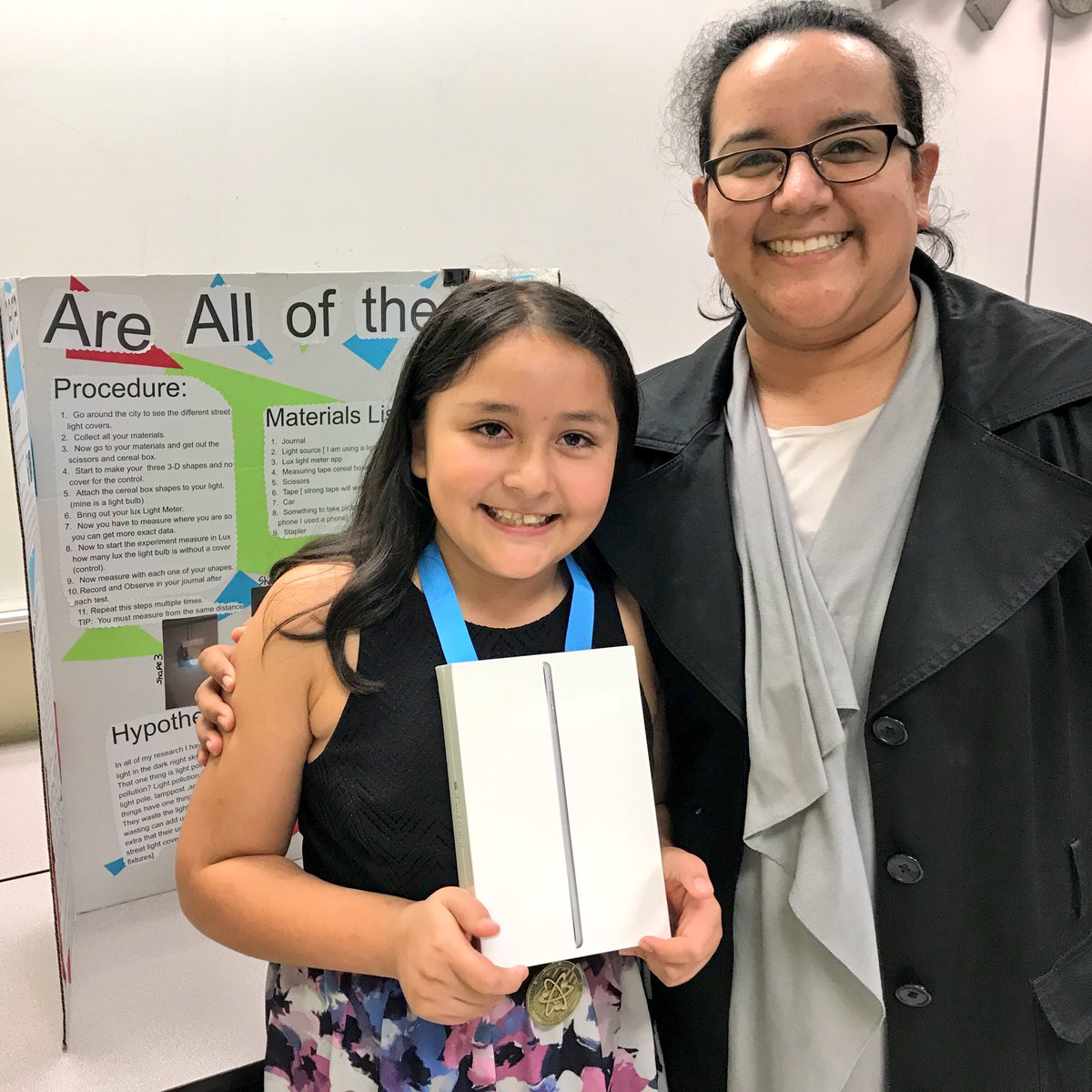 cjusd_it's tweet photo. Congratulations to our 2018 Science and Engineering Fair Gold Medal recipients and “Thank You” to @Converge_One for their donation of Barnes &amp; Noble gift cards! Also a VERY big “Thank You” for the iPad Minis for our Sweepstakes winners! https://t.co/HwgUluoSNL