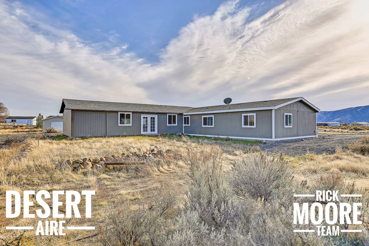 RickMooreTeam's tweet image. Here’s your chance to own a home near the gorge! Bit.ly/DesertAireHome 
#seattle #realestate #pnw #realtor #kirkland #thegorge #bellevue#columbiarivergorge #pnwonderland #hiking #washington #adventure #upperleftusa #columbiariver #music #livemusic #desertaire #golf #airport