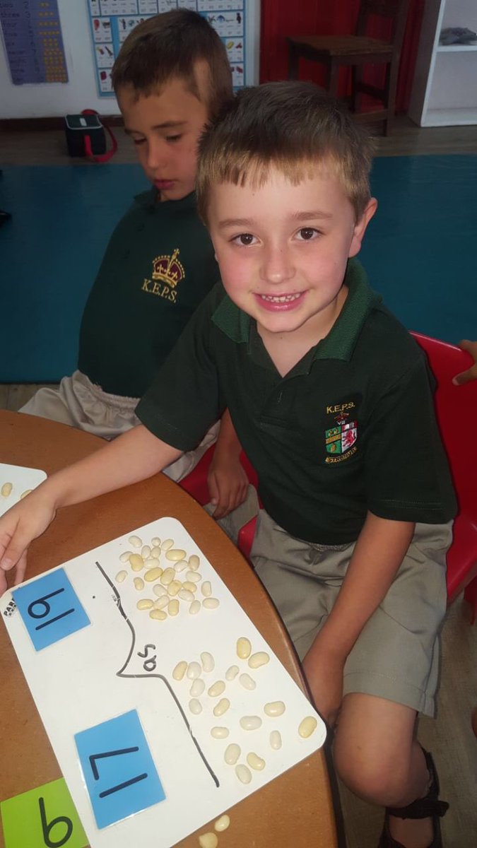 KingEdwardPrep's tweet photo. #prepacademics @KingEdwardPrep Grade R’s doing Maths #countingbeans https://t.co/esrjxMVNbY
