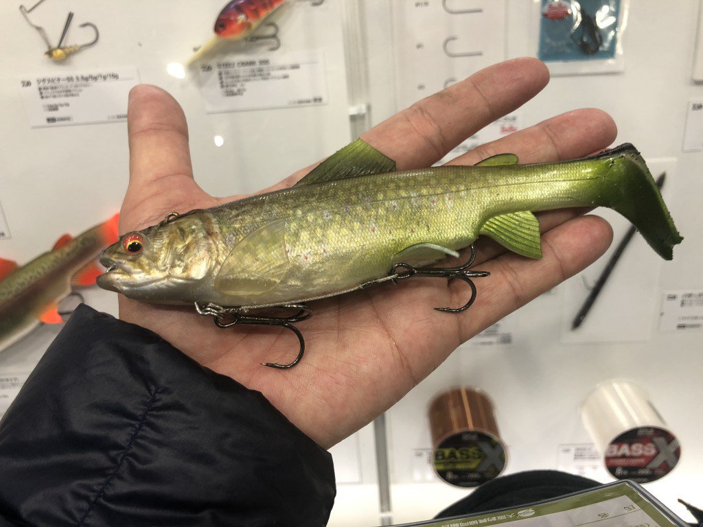 lurenewstv's tweet photo. ダイワのプロトスイムベイト「PROREX」がリアルすぎる!【本物の魚では⁉】
#ダイワ #PROREX #ルアーニュース https://t.co/r8rlBq6h4x https://t.co/IrvcwAGUGd