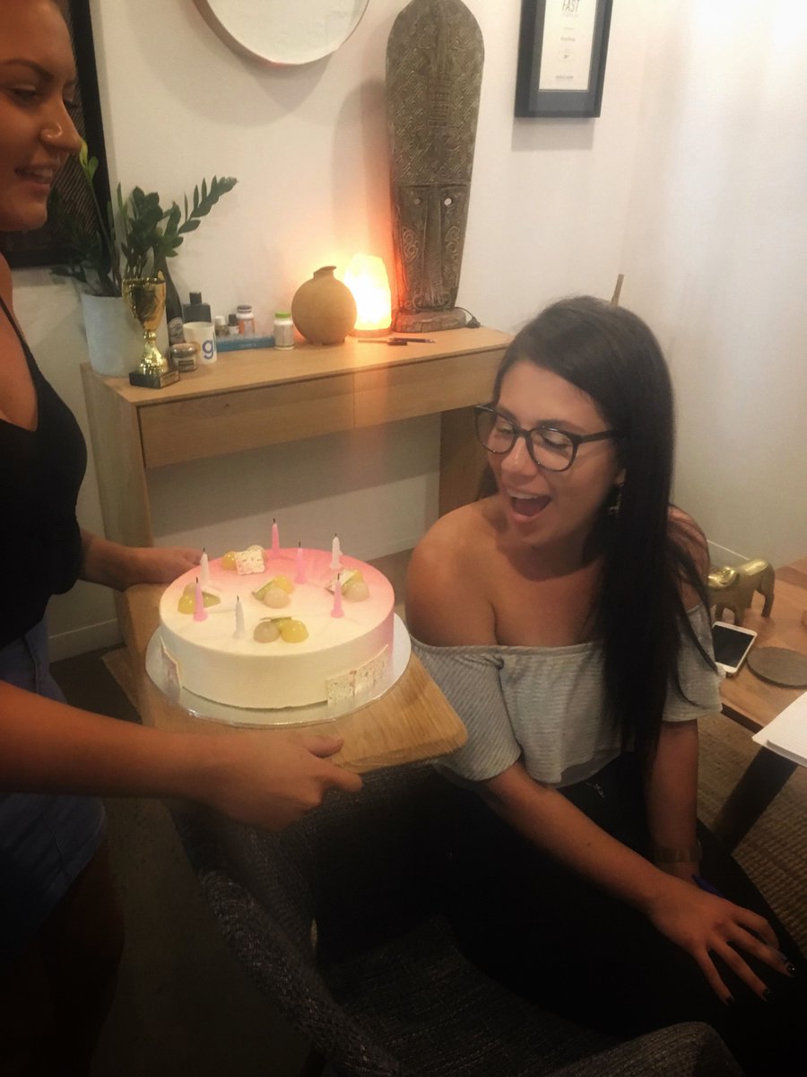 kingkongdigital's tweet photo. Surprise! It's Cake! 🍰  Happy Birthday to our tribeswoman! https://t.co/yzUVWcyHwj