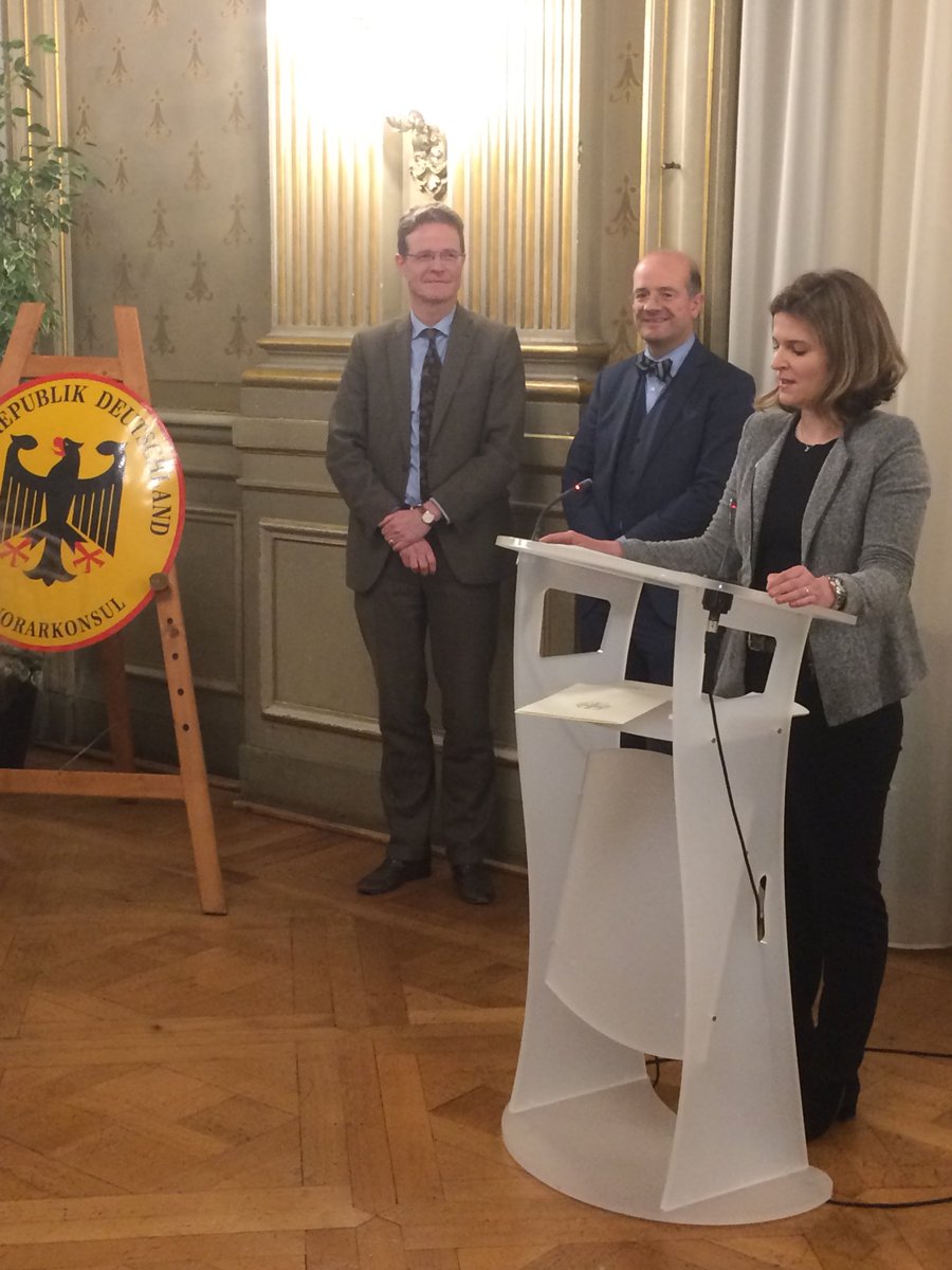 LesleyLelourec's tweet photo. Très belle cérémonie d’installation de la nouvelle consule honoraire d’Allemagne à #Rennes en présence de l’Ambassadeur #CIDAL @UnivRennes_2 @CMIRennes https://t.co/b0IuHbeaT2