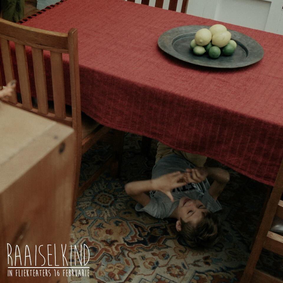 FilmNarratief's tweet photo. RAAISELKIND. 3 Dae. In teaters 16 Februarie 2018. #RaaiselkindFilm #16Feb2018 #OndersteunPlaaslik 🎬 https://t.co/hBUUUKGiC0