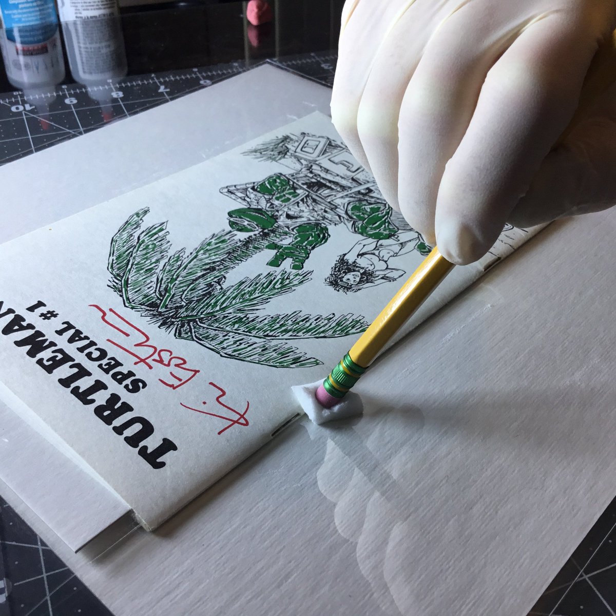 KaptainMyke's tweet photo. UPDATED 2/12/2018 with Photos: How to Press Comic Books with a T-Shirt Heat Press by @KaptainMyke https://t.co/DnU9cJZssl #comicbooks #comicpressing #comicbookpressing #cleaningcomics #pressingcomics https://t.co/4xvMPKWFuq