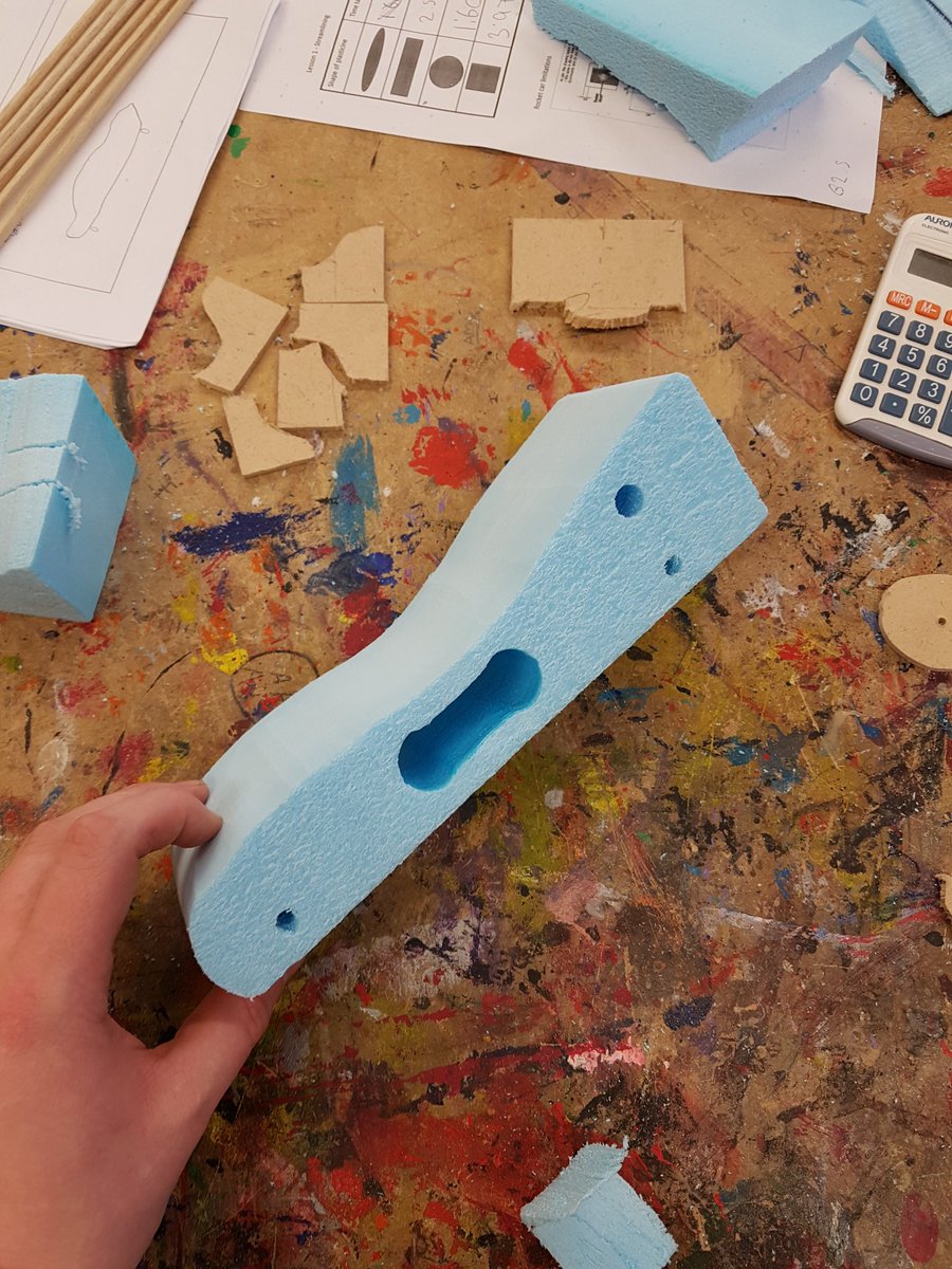ScienceOAN's tweet photo. First construction night yesterday - some brillant work put in by our Yr7 pupils - thanks @OAN_RM for helping with the construction side! #STEM #RacefortheLine https://t.co/77wlNrVeOc