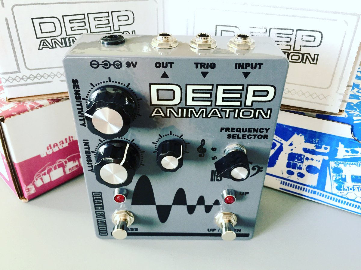 boutiquepedalny's tweet image. ☠️2018年デスバイオーディオの最新作入荷🌋
”DEEP ANIMATION” 
ー CRAZY エンベロープ・フィルタースイープ・オーバードライブ！ー
boutiquepedalnyc.com/product/1534
#deathbyaudio #deepanimation #envelope #filter #effectpedal #デスバイオーディオ #エフェクター @boutiquepedalny @DEATHbyAUDIOFX