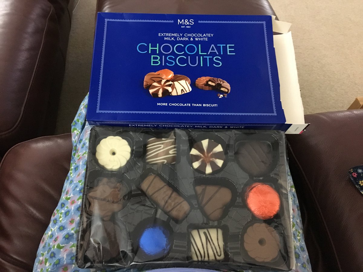 From one extreme to another in today's #blog. £500m of new #trains and continuing silliness at Chrissie Towers.
Read it here ow.ly/x7i430imMwp