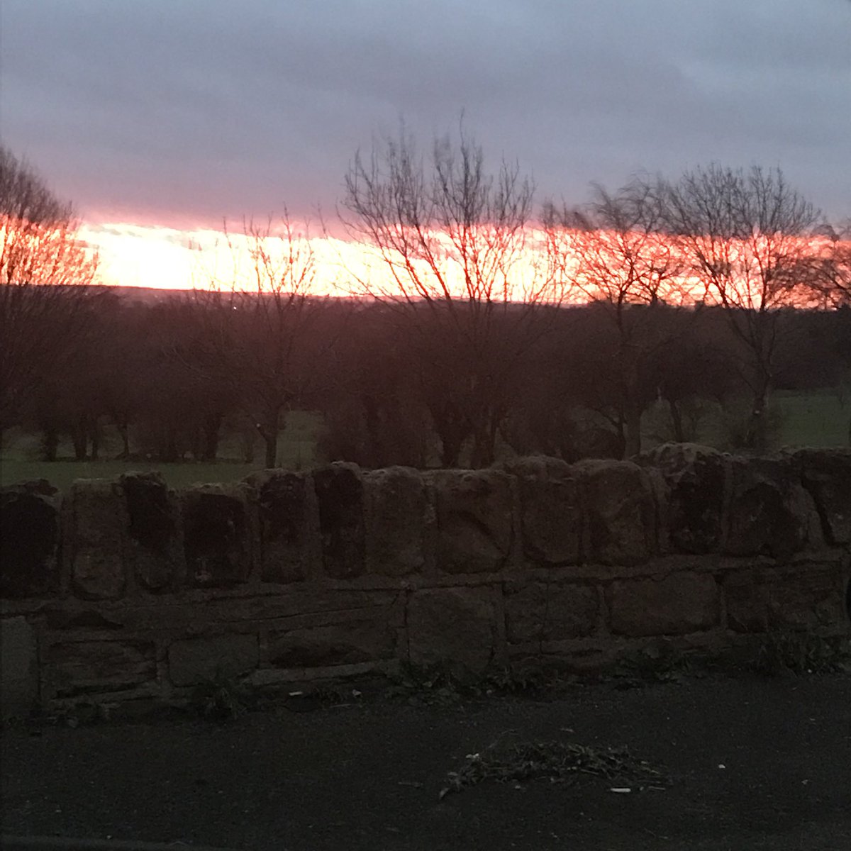 WYP_WDNPT's tweet photo. What’s that about a red sky in the morning and a shepherds warning @Abbiedew Good luck today. We are all off to bed! #staysafe #andwarm #sunrise https://t.co/bekpyDNQpx