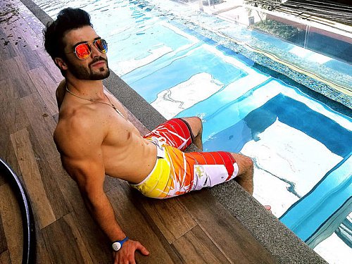 #Gaymuscle #gaycam Nick Coleman Eye-Candy at https://t.co/zDbZsDyOz5! https://t.co/RV5T6F5Gl1