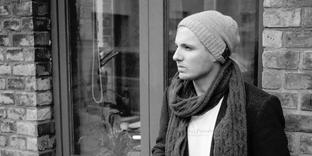 JournalDotOne's tweet image. How can meaningful motion make a difference in your product experience? Learn from Adrian Zumbrunnen of Google bit.ly/2GaFnea #ux