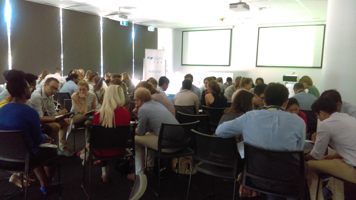 JacintaAdelaide's tweet image. Great to run a workshop on #perioperative medication management with the medical interns today at Flinders!  #Interdisciplinary collaboration in learning is so important! #multiD #SAPharmacy #FMC @SAHealth