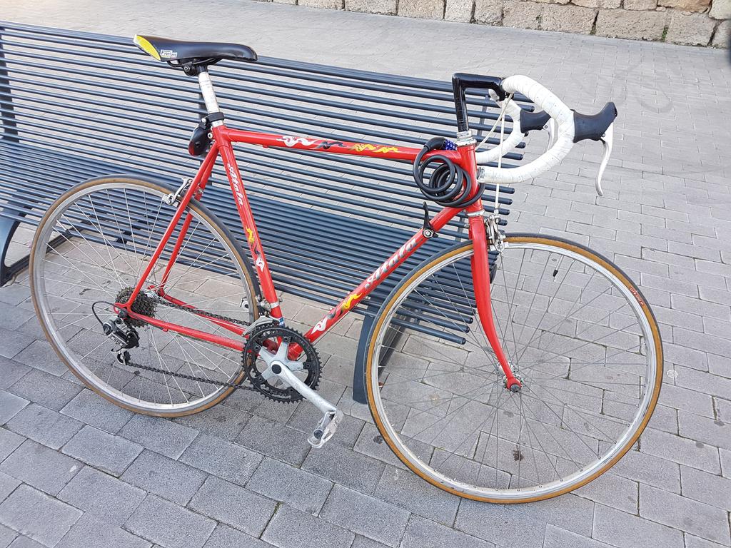darione85's tweet photo. @mate_bike #matebike #mymate #justarrived #isntitelectric #Isntitblack #11months #beforechristmas #moneywaste https://t.co/5mFOrwOGo8