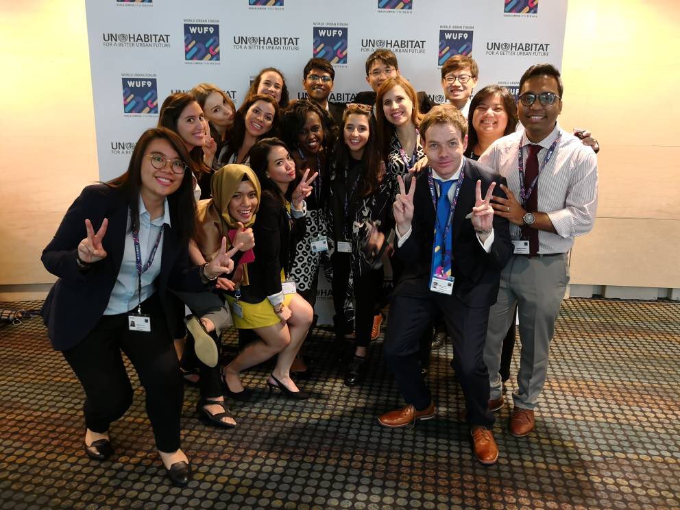 mockyijun's tweet image. Capping off a fantastic week with @SDSNYouth and the #LocalPathways Fellows in Kuala Lumpur at @wuf9kl2018 #WUF9 #YouthatWUF9 #NUA #SustainableCities