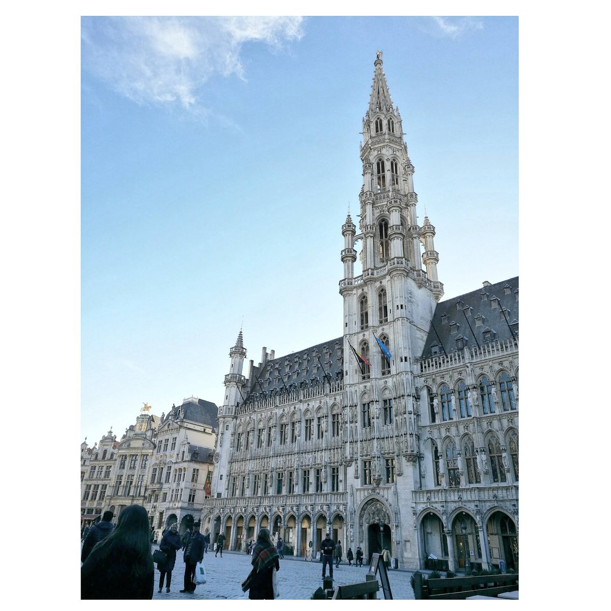 LoroyP's tweet photo. Grand Place de Bruxelles 👁️
https://t.co/kD8BYboSU7 https://t.co/Fmuyuezkyf