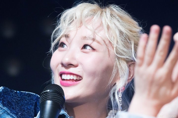 ahn jiyoung archive on twitter 180210 rolling 23rd anniversary ahn jiyoung archive on twitter 180210 rolling 23rd anniversary