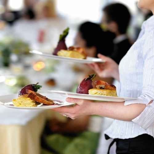 EuroPractice's tweet photo. Mas de 200 puestos de trabajo en hoteles rurales en Inglaterra:  incorporaciones inmediatas:  https://t.co/nzk6ICFB7U https://t.co/OrW1ZBpJeF