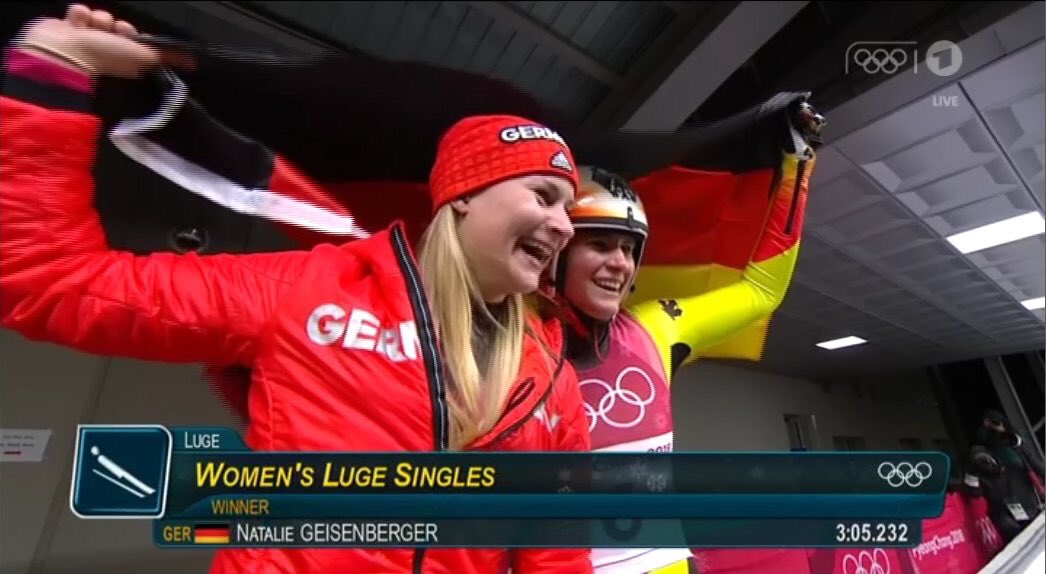 Doppelsieg 🇩🇪🥇🥈 #WirfuerD #PyeongChang2018 #Rodeln #Luge #TeamDeutschland #GER #Olympics2018 #Olympics Congrats #NatalieGeisenberger @DajanaEitberger 😉