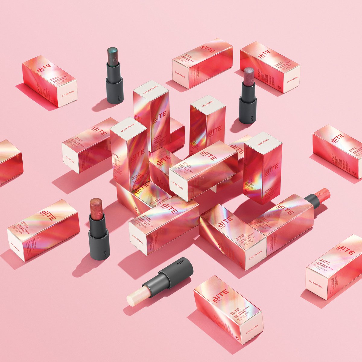 bitebeauty's tweet photo. Is there ever NOT a time to sparkle?! ✨ #PrismaticPearl #TheMultistick https://t.co/SrERhT0EKE