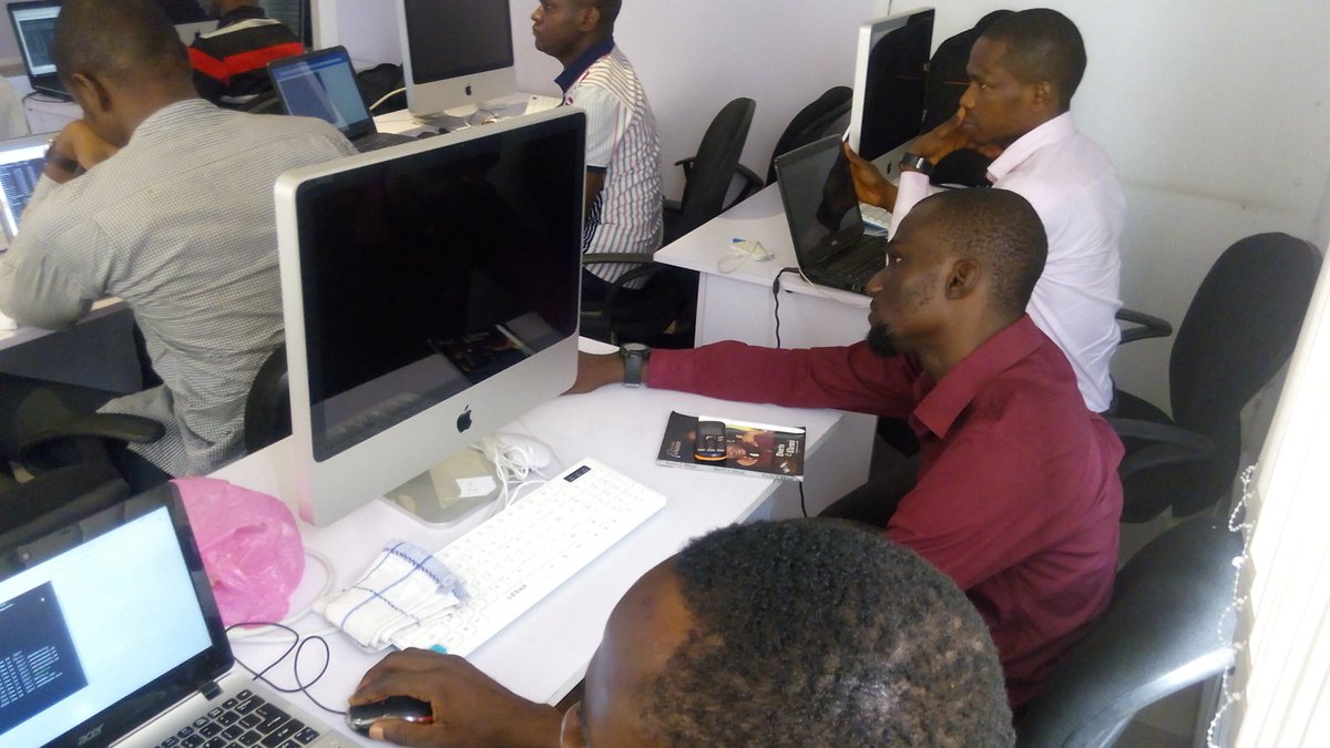 craftturf's tweet image. Craft Turf Academy kick start its 12 weeks FullStack JavaScript Engineering Course yesterday Feb, 12th 2018. With its first cohort of students on board. #CraftTurfAcademy,#FullStackJavascript. @DevCircleLagos craftturf.ng/training-cours…