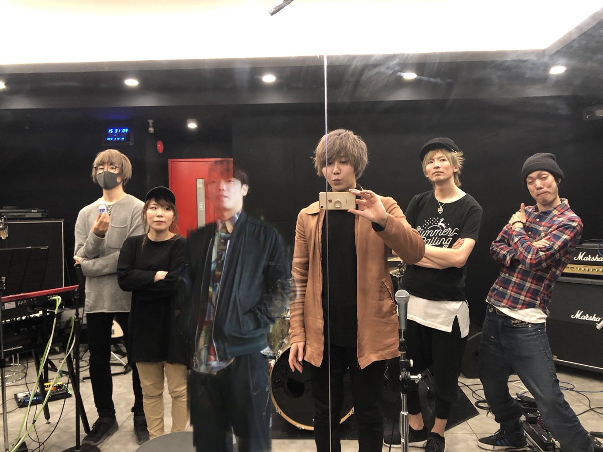 伊礼 亮 Rairu 伊禮 亮 Pa Twitter バー伊礼熱い このメンツも久々 最高 めいは いない 雑コラどうぞ