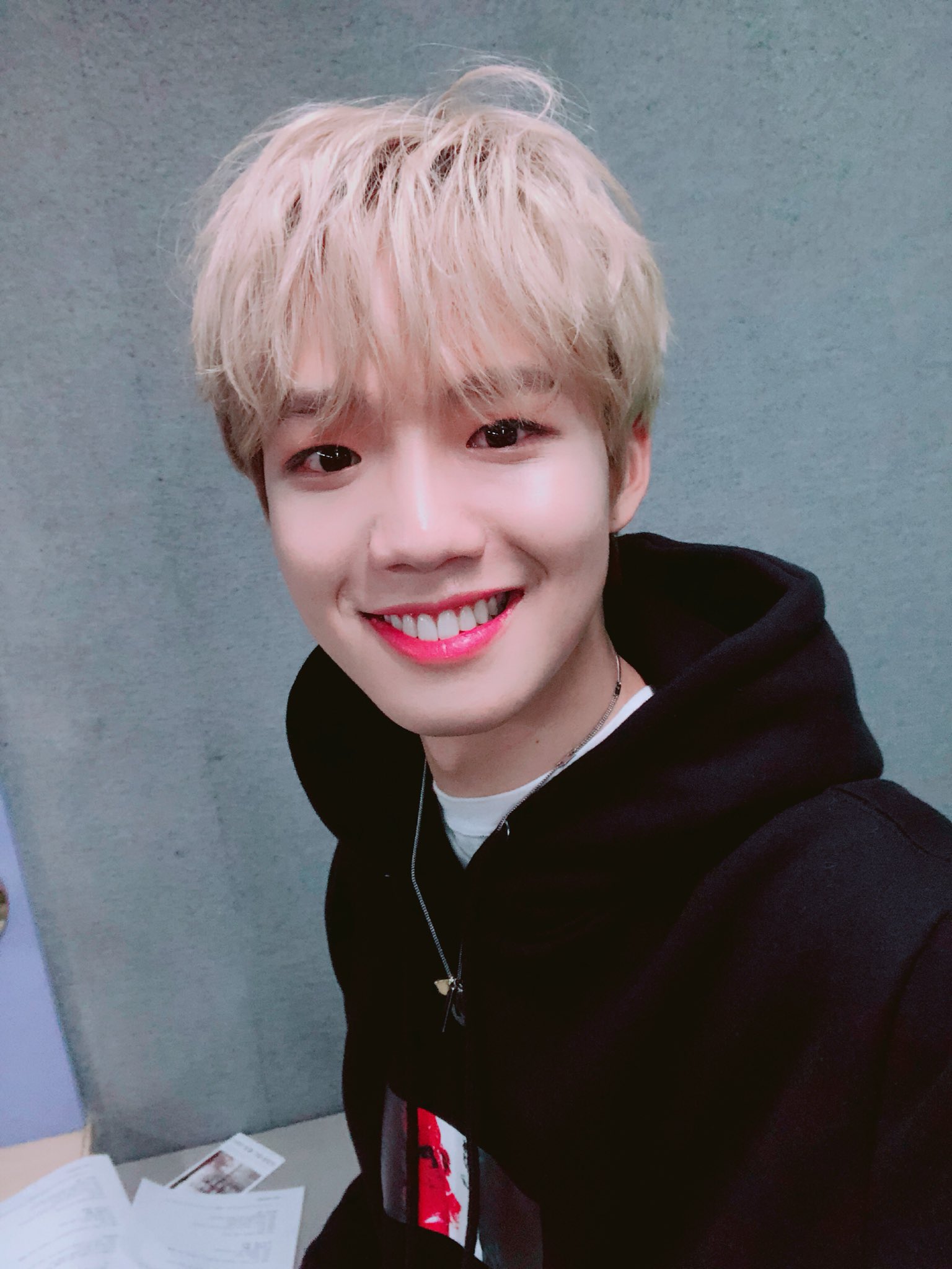 DV66DebV4AAPEf8.jpg:orig