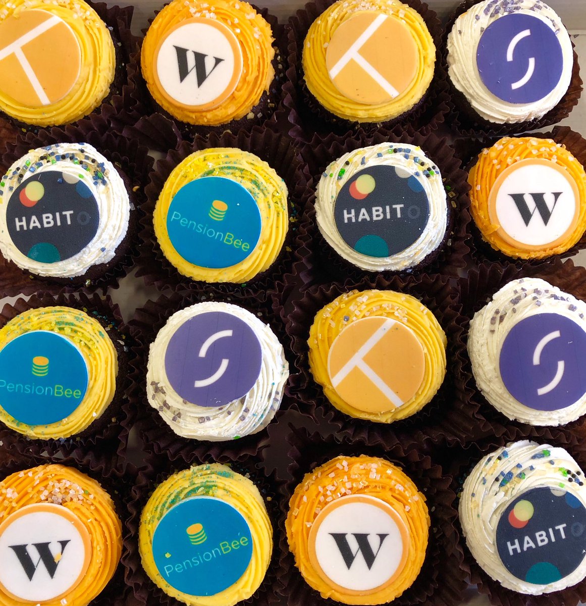 MeganCaywood's tweet image. The @StarlingDev team is celebrating the new @StarlingBank Marketplace partners with cupcakes today 😄🎂🎉

#fintech #openbanking #cupcakes