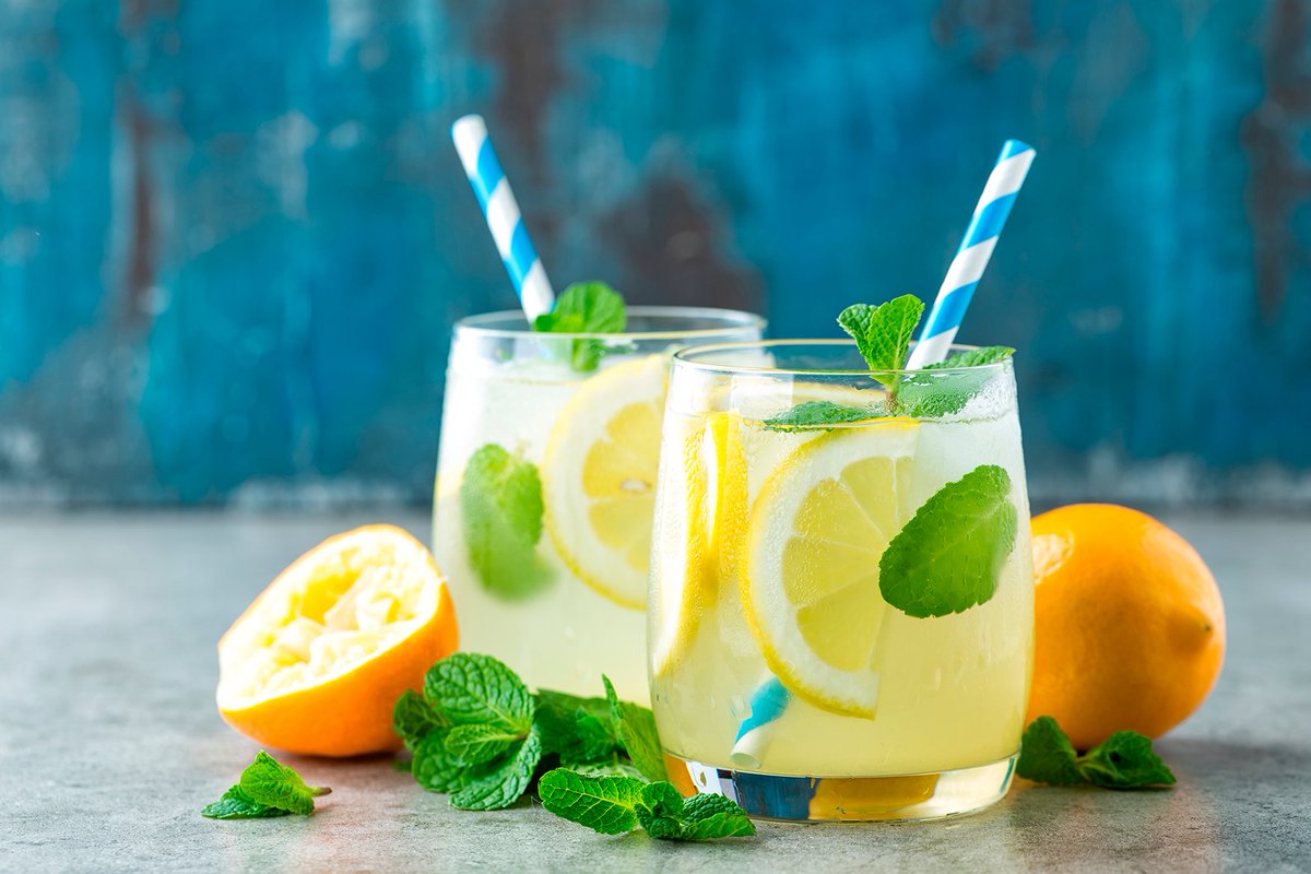 panecocol's tweet image. ¡Agua tónica: El complemento perfecto para tu bebida favorita aquí: goo.gl/rES5L2 !