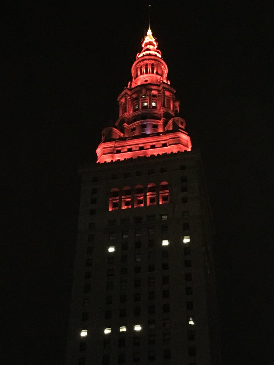 Journey_NEO's tweet photo. @TowerLightsCLE will be lit Orange tonight for #teenDVmonth Today is #Orangeforlove Day! Tweet your orange for #TeenDVAwareness #DVCAC #loveisrespect #HandsUnite #DoYourPart #RespectWeek2018 #loveisrespect #loveisrespectofficial #teenDVmonth #DoYourPart #TeenDVmonth #orange4love https://t.co/taxl8RGPia