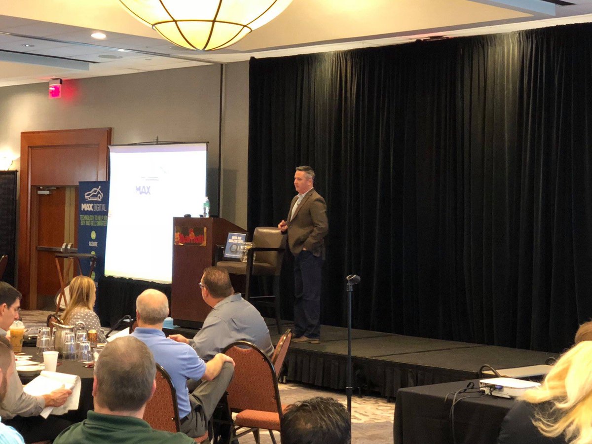 MAXdigitalLLC's tweet photo. Patrick McMullen kicking off Day 2 of Internet Battleplan talking about selling the way today’s customers want to buy. #internetbattleplan https://t.co/syzlHflhgW