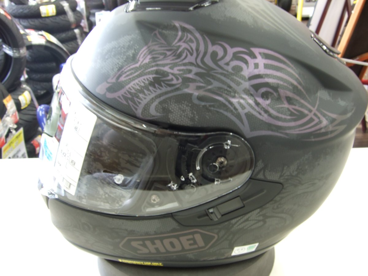 ライコランド姫路店 Shoei Newヘルメット入荷 Gt Air Fable Tc 5 Bk Sv Shoei 株式会社山城 オリジナルモデル入荷致しました マットブラックベースに マジョーラカラーの狼がかっこいいデザインです ライコランド姫路店 Shoei Newヘルメット入荷 Gt Air Fable Tc 5 Bk Sv Shoei 株式会社山城 オリジナルモデル入荷致しました マットブラックベースに マジョーラカラーの狼がかっこいいデザインです