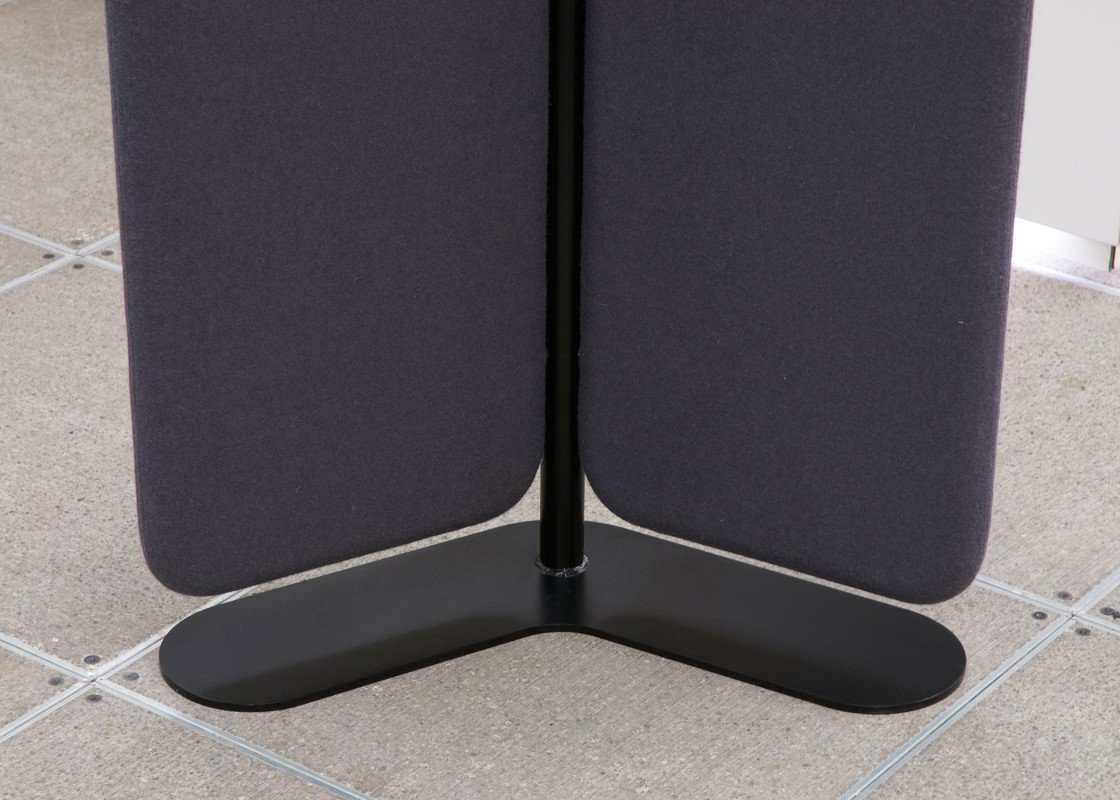 Task_Systems's tweet image. Bobble is a modular screen system suitable for public areas and office spaces. The base is made from solid steel and can be used as a singularly or connected back to back with other Bobbles to create a chain wall divider. 
#TASKfurniture #modularscreen #acousticfurniture