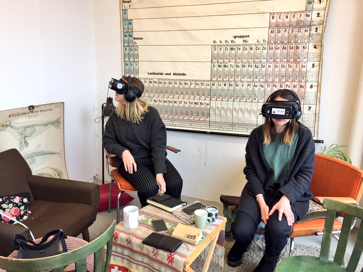 Visiting @khora_vr this morning, a #VR production house, a store and a hub for innovators that aims to discover its potential and use it for exciting and valuable projects cc @portodf @politecnico @SUGARnetwork #designthinking #innovation #ME310