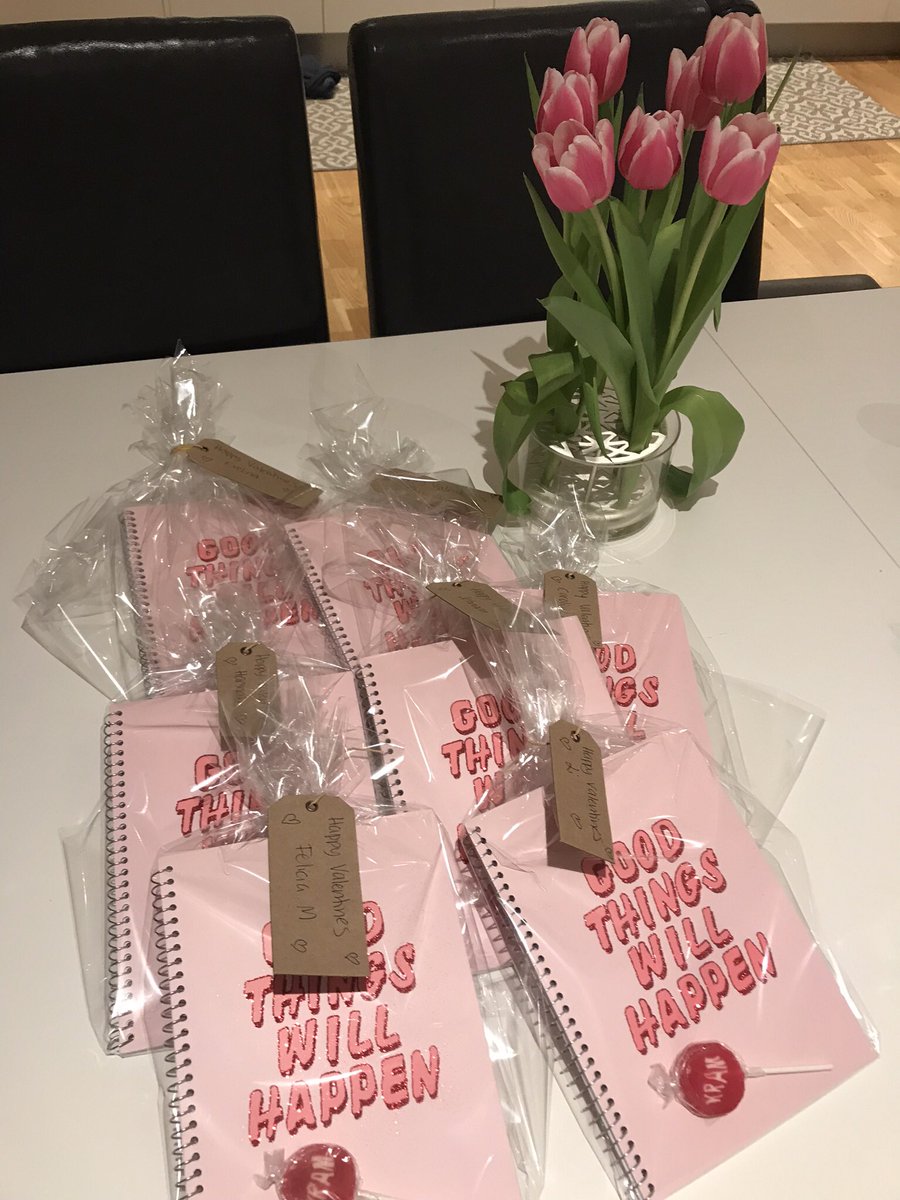 Valentines gifts for my girls!🌷🎀  #teamemporia#hunkemoller