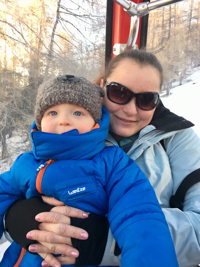 ALifeLongLearnt's tweet photo. Beautiful day in Jafferau ☀️ in Italian Alps with family @bardonecchia #bardonecchia #jafferau #ski #snowboard https://t.co/SbdMWEcIgI