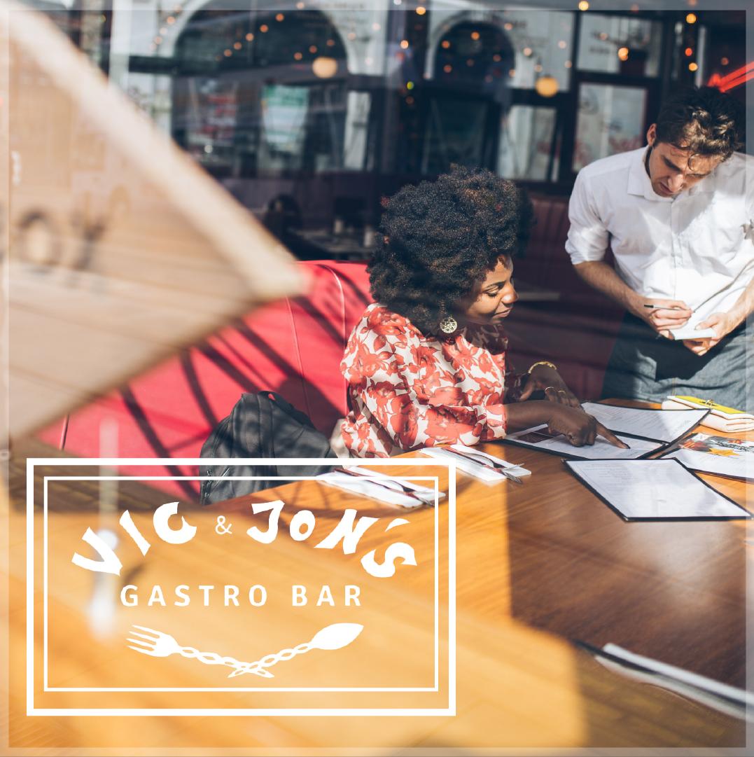VicjonsGb's tweet photo. El personal de Vic&Jon's Gastrobar está dispuesto a brindarle la mejor experiencia a nuestros clientes por medio de servicio y trato de calidad.🍷🍴🍝
#España #comidaespañola #comidarica #bebidasfrias #vinoespañol #vinocasero #pintafria #tapabar #taparestaurant https://t.co/0oueQLsoDI