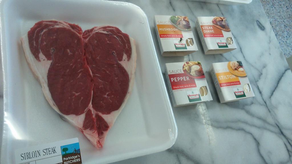 PartridgesButch's tweet photo. Heart shaped sharing sirloin with a FREE sauce of your choice xxx https://t.co/2IfM0EACI2