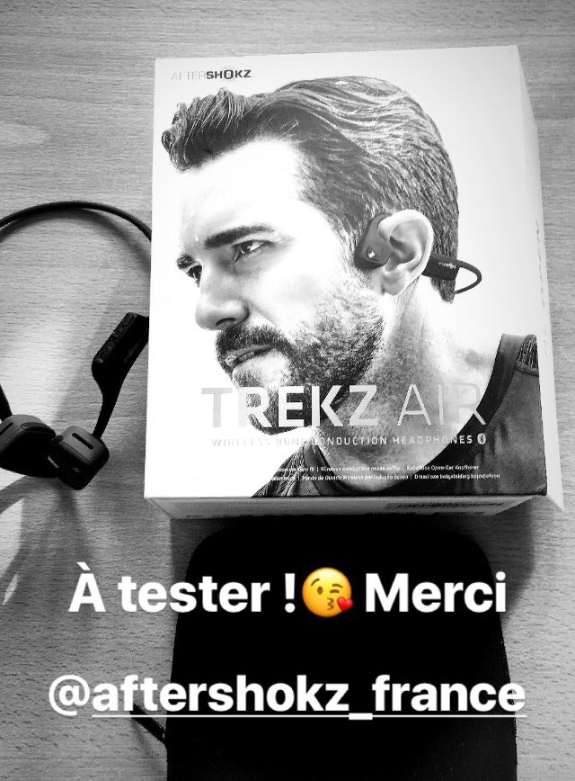 carnetsrunneuse's tweet photo. @AftershokzFr Merci pour ce beau cadeau ! Je n’ai plus qu’à le tester 😃 #aftershokz #casque #run https://t.co/78P3nP3X5Z