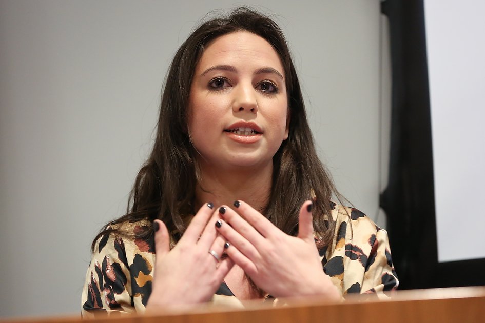 IWFM_WomeninFM's tweet photo. She's brave, She's strong and she's our Deputy Chair,  also an Exec PA at Sodexo. Its @Bi_Workplace and this is her story..... @BIFM_WIFM #wifm18 https://t.co/dJP0PyqJe5