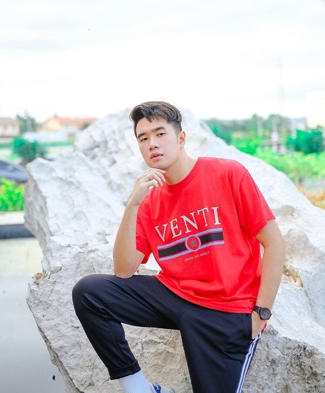 zedrikeurope's tweet photo. All about the fiery colors this season!π₯
Go get your Chinese New Year fix at your nearest @topmanph stores!π²π»
#TopmanPH #TopmanStylePH #TopmanCNY https://t.co/QkJ0tL3csV https://t.co/2agsauGgJ5