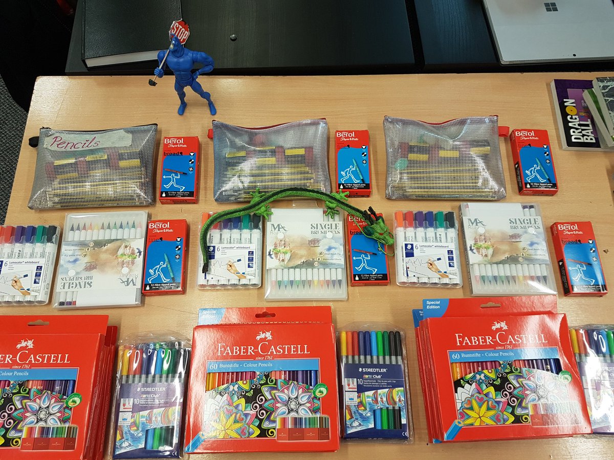 We're getting ready for comic creation sessions with #LiverpoolScholars @LivUni

 Shenlong gave us three wishes and we used them all on art supplies 🙃 #andtheTickcametohelp #learncomics #createcomics #publishcomics🖌🖊🖍