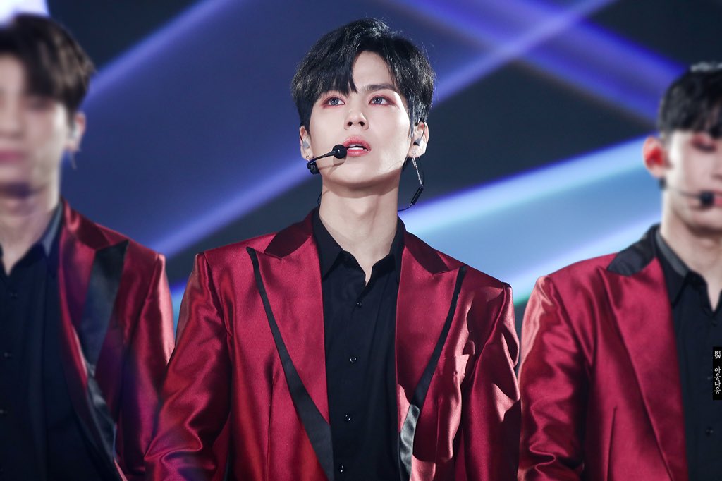suwoongS2's tweet photo. 180210 더유닛 파이널 #소년공화국 #수웅 #boysrepublic #suwoong #더유닛 #theunit 

천재라구... 천재..

@officialBoysRep https://t.co/B9Q8bnXWxV