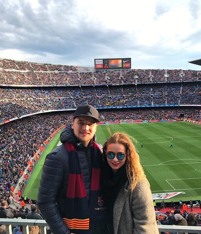 dvomates's tweet image. 🇪🇸⚽️🏟#barça #pochoďák #jinakdoceladobrý #LeoNeuděláKrokNavíc #HnátkaNaNěj #okresnípřebor #ligajakoliga  #mánie #pohoda #smedobrý #mámerádi 🚅✈️🛫 🚀