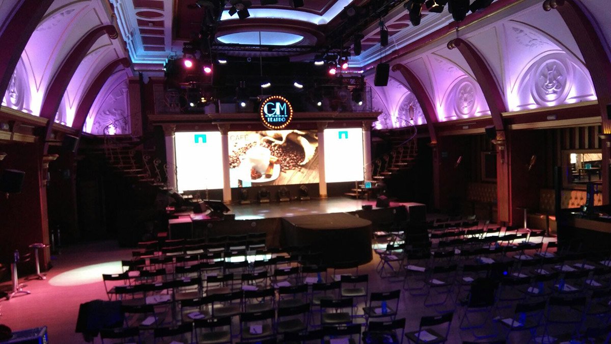 Fontventa's tweet photo. Hoy estamos asistiendo a la "Partner Academy Madrid 2018" para conocer las últimas tendencias en la tecnología de @NetApp_es.
Caminando hacia el futuro... #PPAA2018 https://t.co/XK5BkHOM27