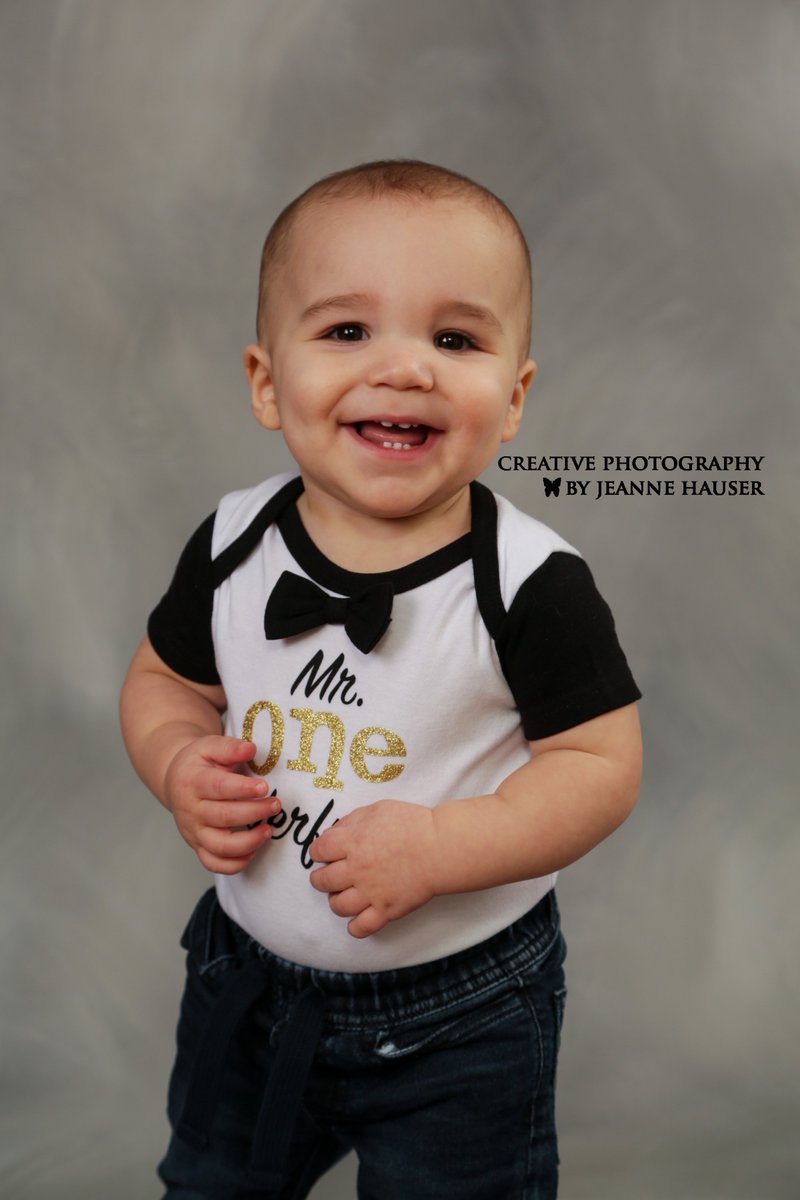 jeannehauser1's tweet photo. Tomorrow this #futureBronco turns 1! Happy Birthday #GrayTheGreat @MRandallABC6 @CoachRandall215 #CPBJH #BabysClub #Cakesmash #Basketballbaby #FirstBirthday https://t.co/Fcb7b0UhuP