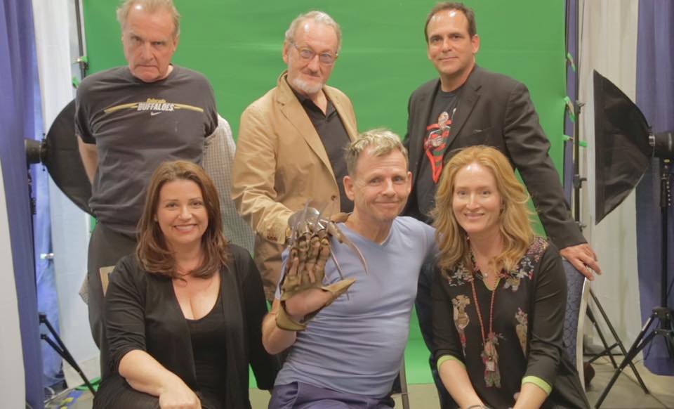 DarkTV_es's tweet image. También queremos desear un #FelizCumpleaños a #MarkPatton (54 hoy), considerado por muchos como el primer “Scream Queen” masculino del cine.

Nos morimos de ganas de ver su documental "Scream, Queen: My Nightmare on Elm Street"