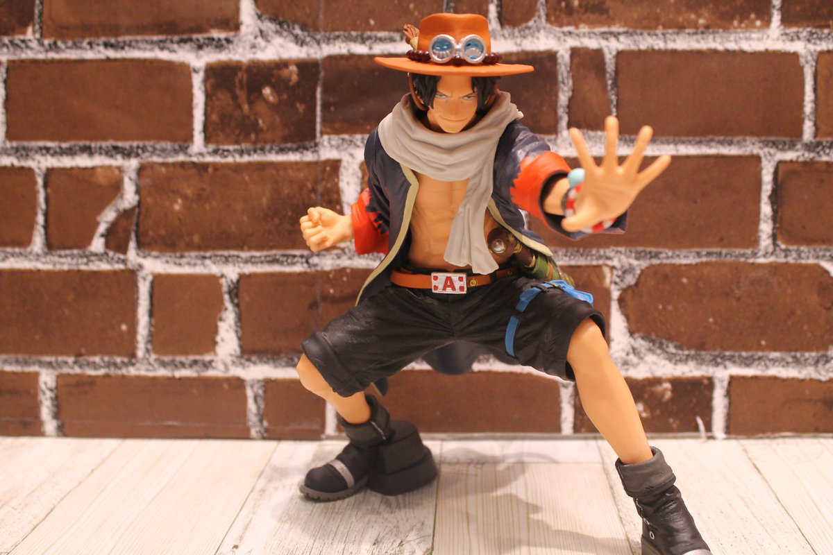 ট ইট র One Piece麦わらストア渋谷本店 おすすめ King Of Artist The Portgas D Ace 1プレイ 100円 こちらはクレーン筐体の商品となります Onepiece 麦わらストア
