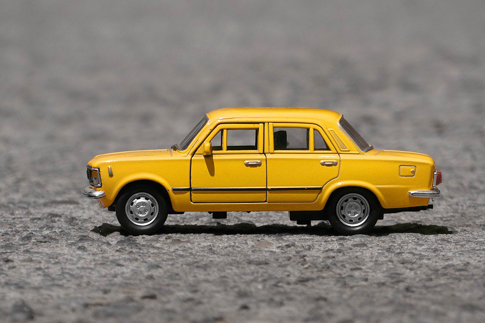 HelloYelloTaxi's tweet photo. Valuable Tips To Make The Correct Choice For Cab Service. https://t.co/ZkY6I4OhQR #CabService #TaxiService #HireTaxi #Cab #HelloYelloTaxi https://t.co/Mh8LV4qGXc