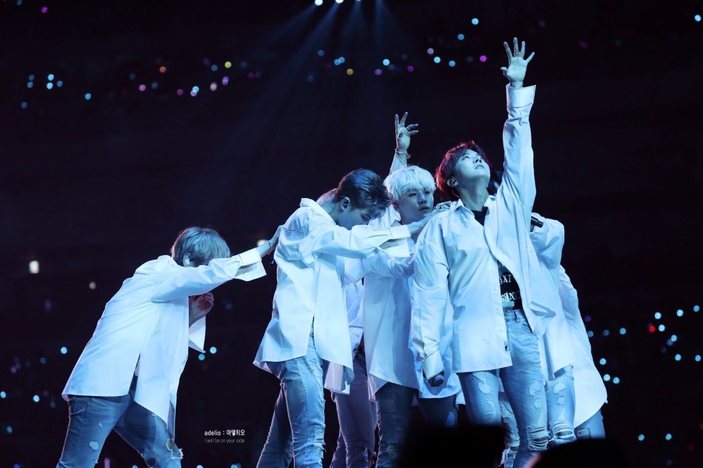 jhws_917's tweet photo. この曲は本当に大好きすぎて毎日聴いてるくらいだよ💞辛い時もこれ聴いて元気もらってるくらい本当に大好きな曲😌✨
#1YearSpringDay https://t.co/KTweUil1Ha